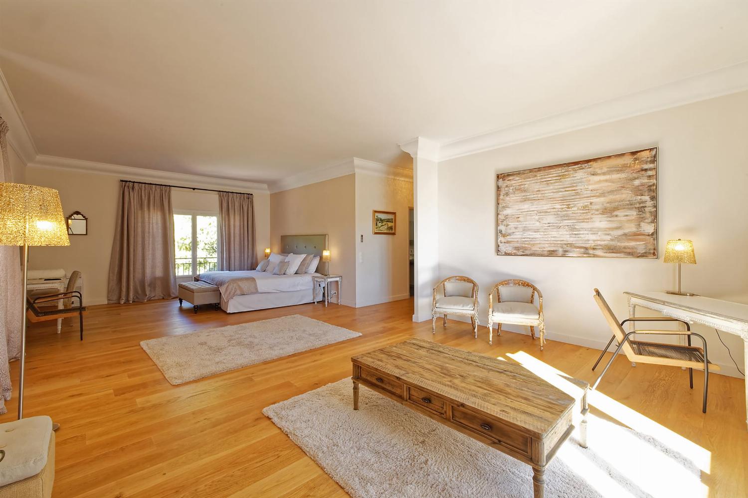 Bedroom | Vacation accommodation in Provence