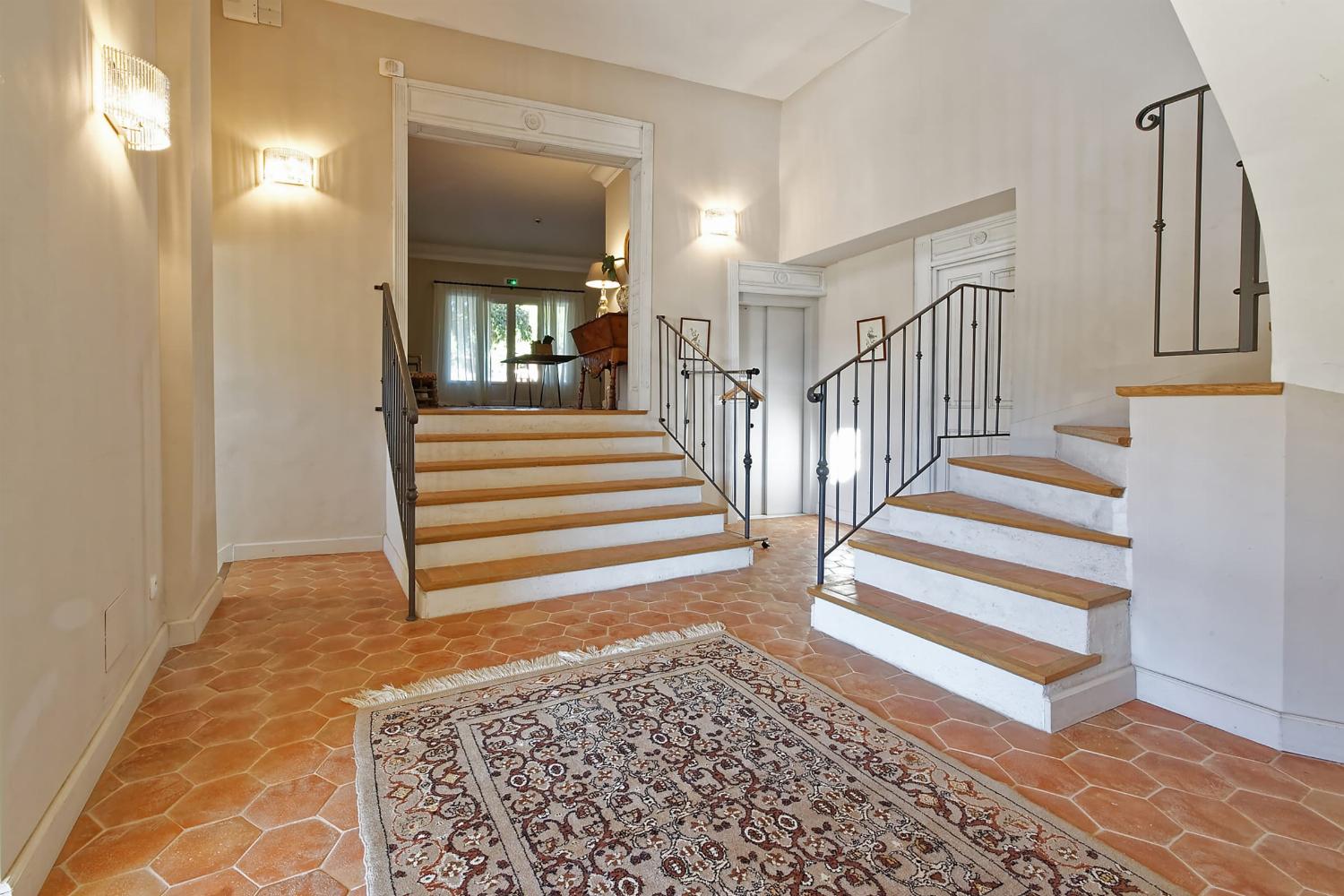 Hallway | Vacation accommodation in Provence