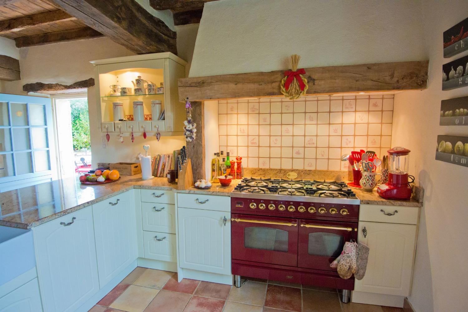 Kitchen | Holiday home in Gers