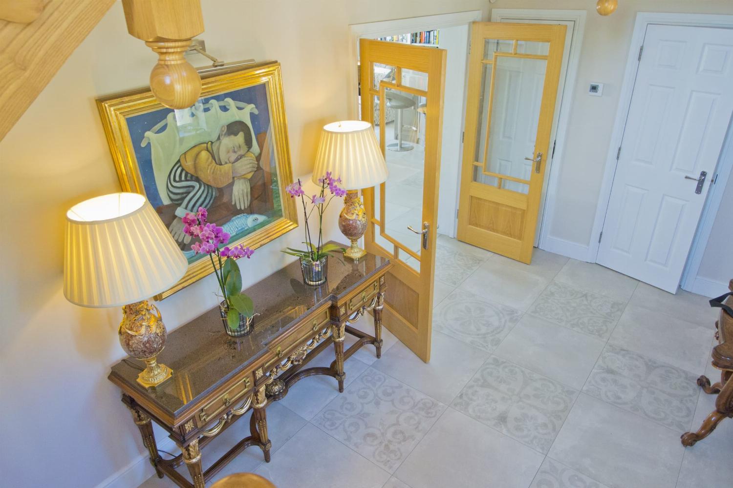 Hallway | Holiday villa in Saint-Tropez