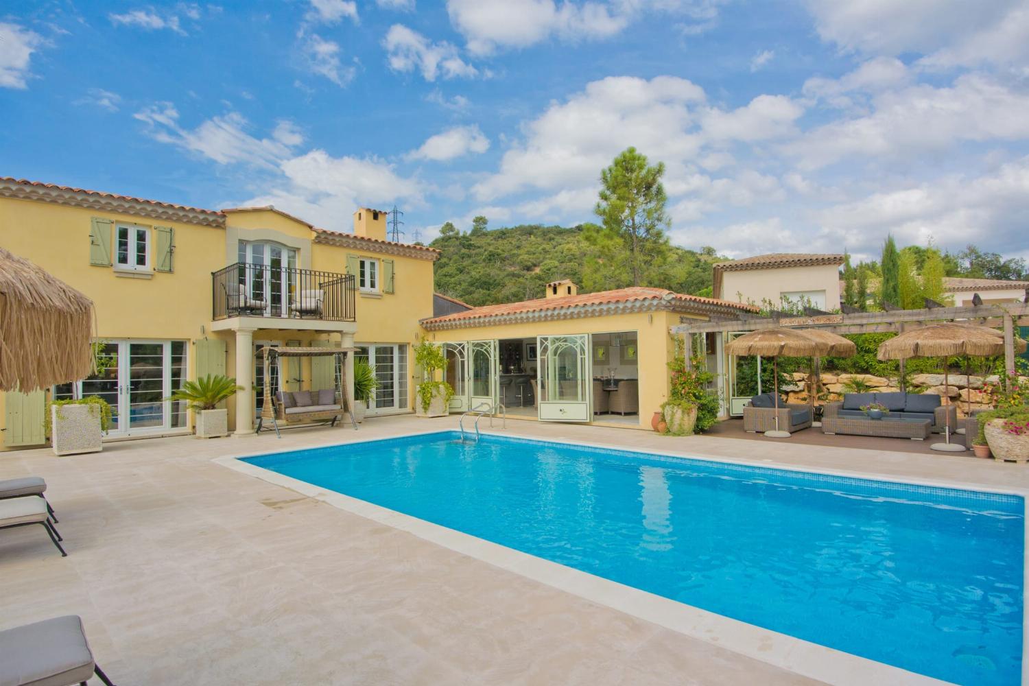 Holiday villa in Saint-Tropez with private heated pool