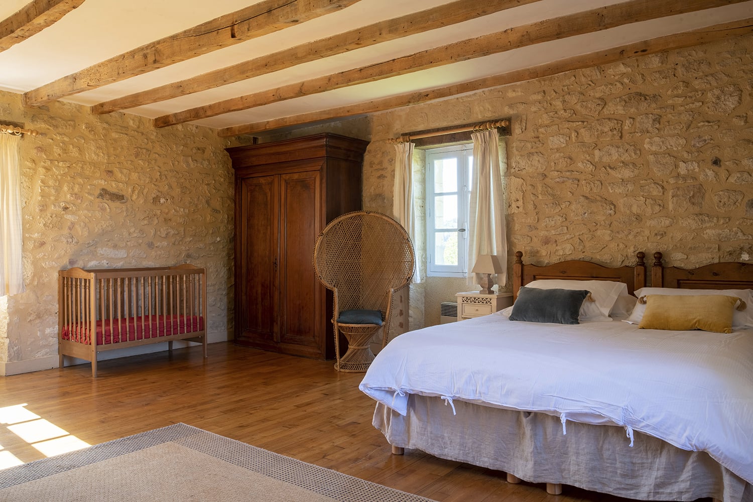 Bedroom | Holiday home in Nouvelle-Aquitaine