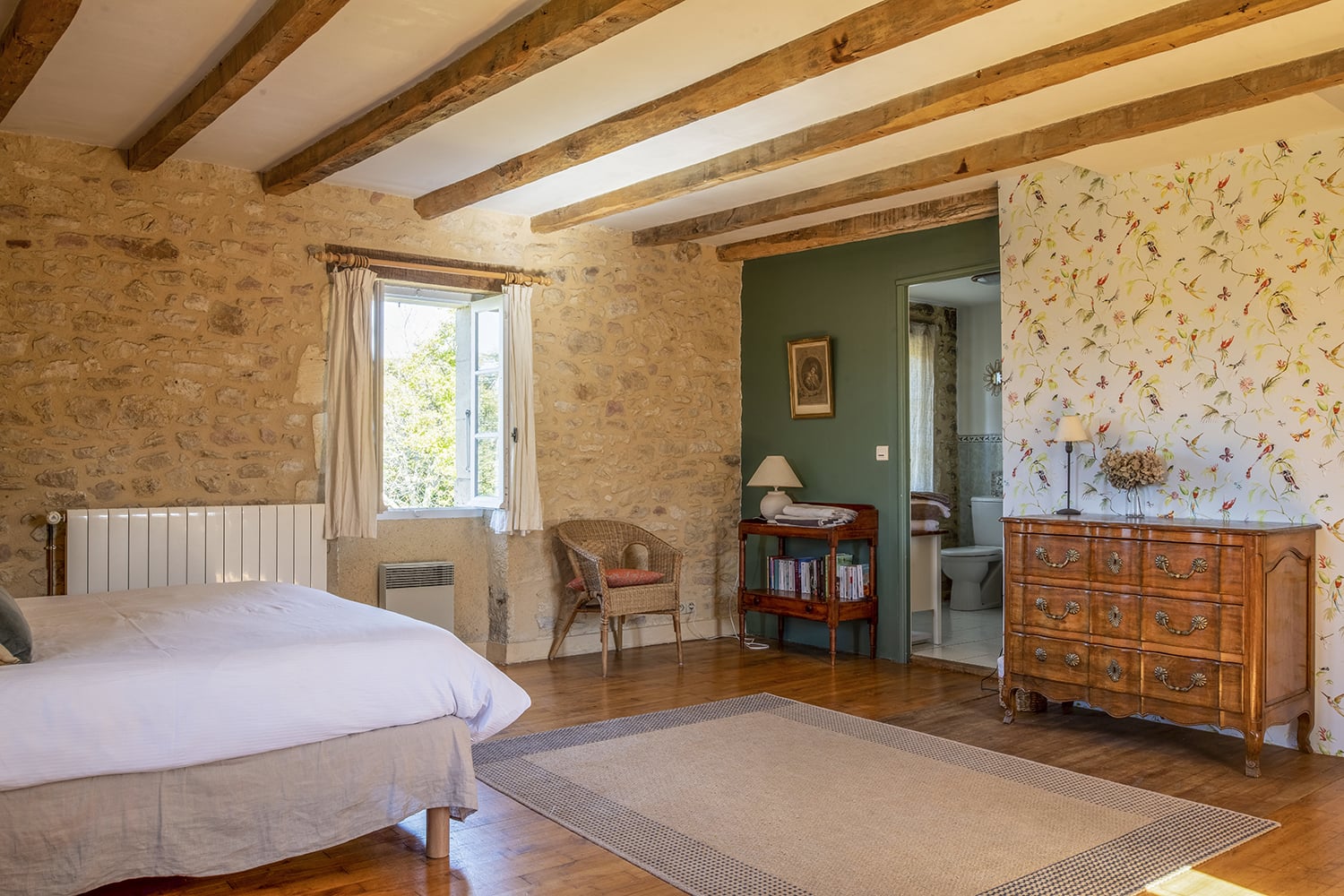 Bedroom | Holiday home in Nouvelle-Aquitaine