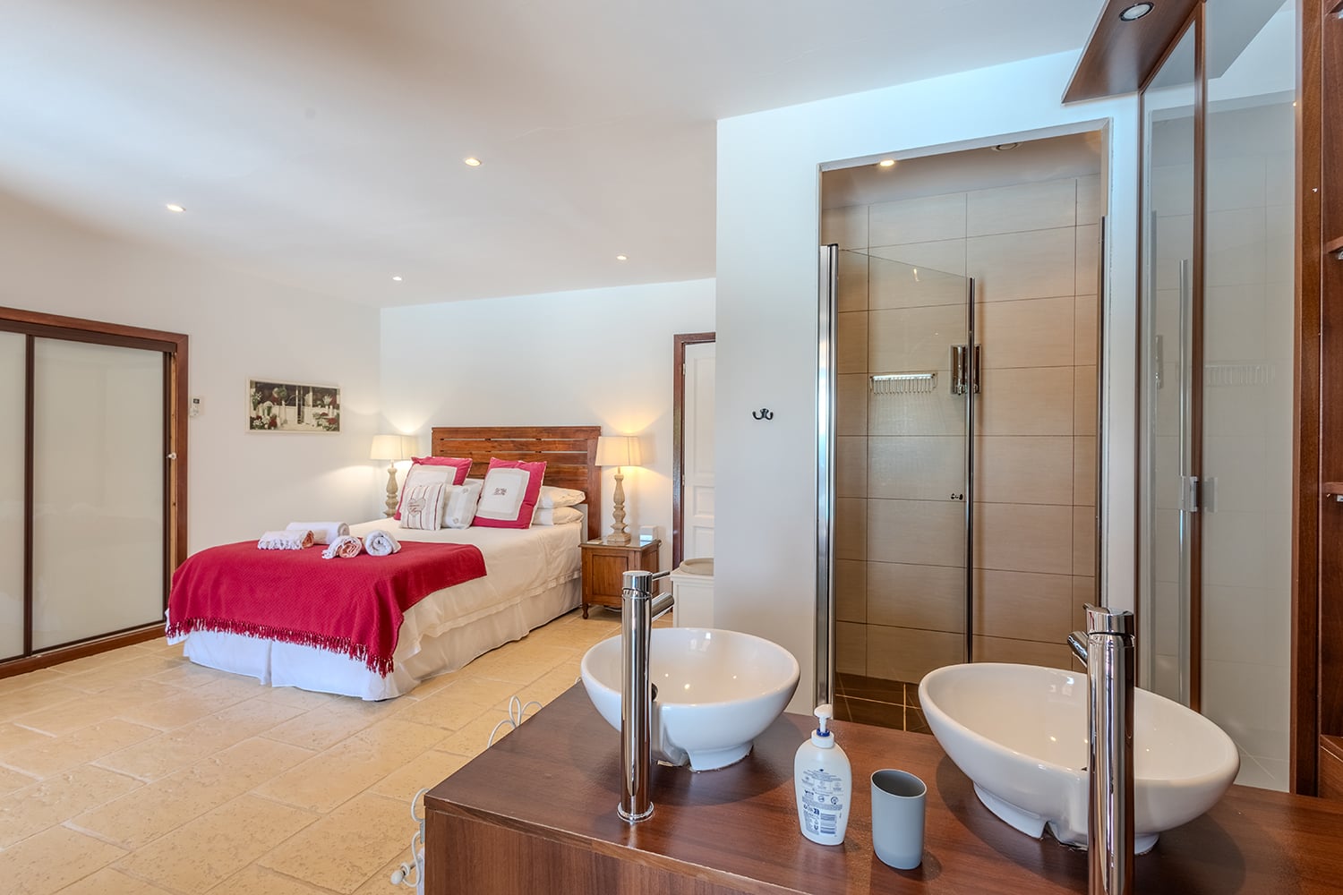 Bathroom | Rental home in Nouvelle-Aquitaine