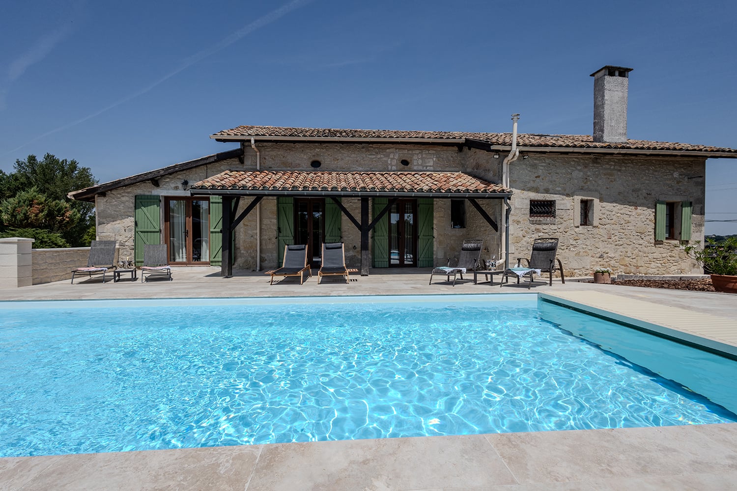 Maison à louer en Nouvelle-Aquitaine avec piscine privée chauffée Maison à louer en Nouvelle-Aquitaine avec piscine privée chauffée