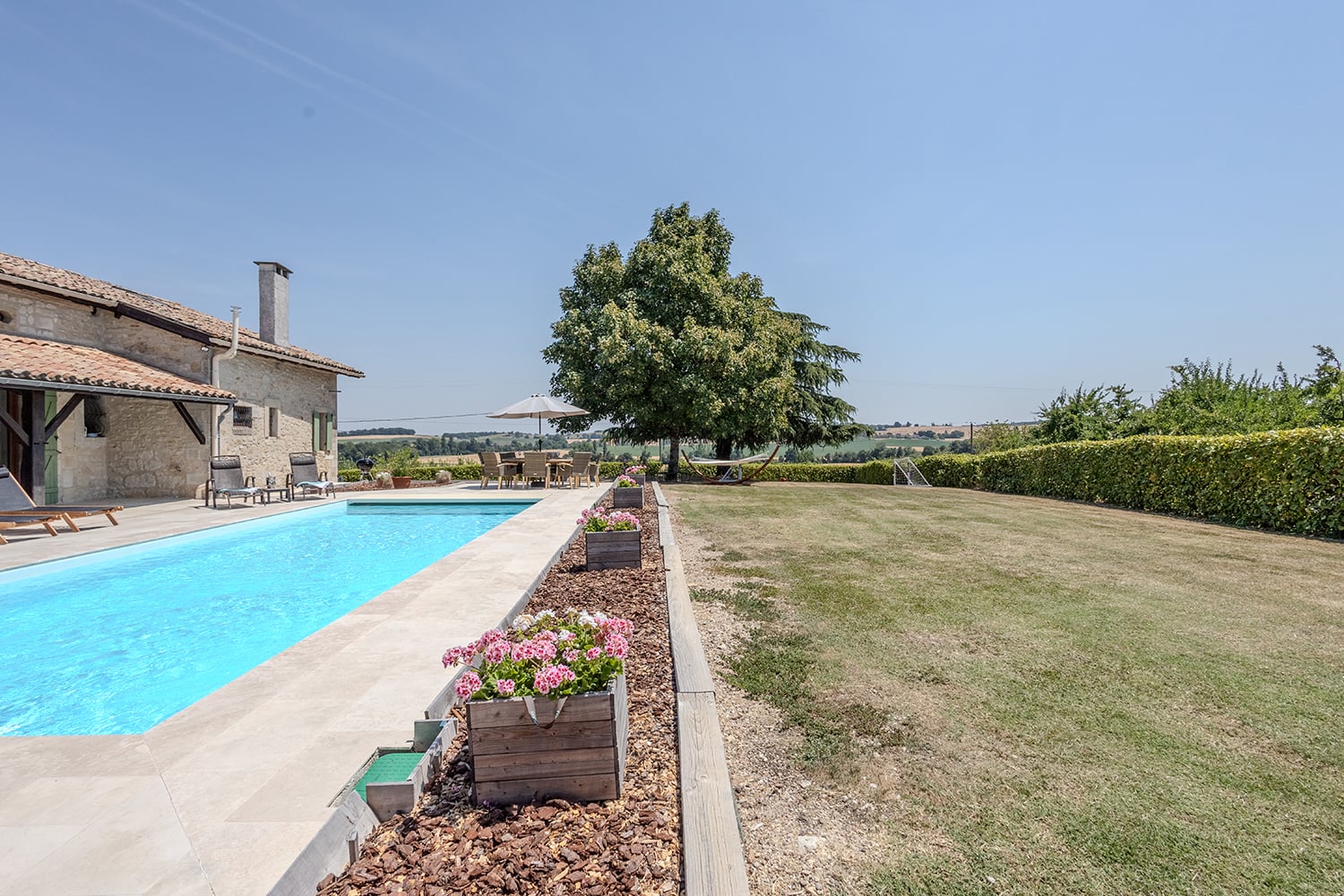 Private pool