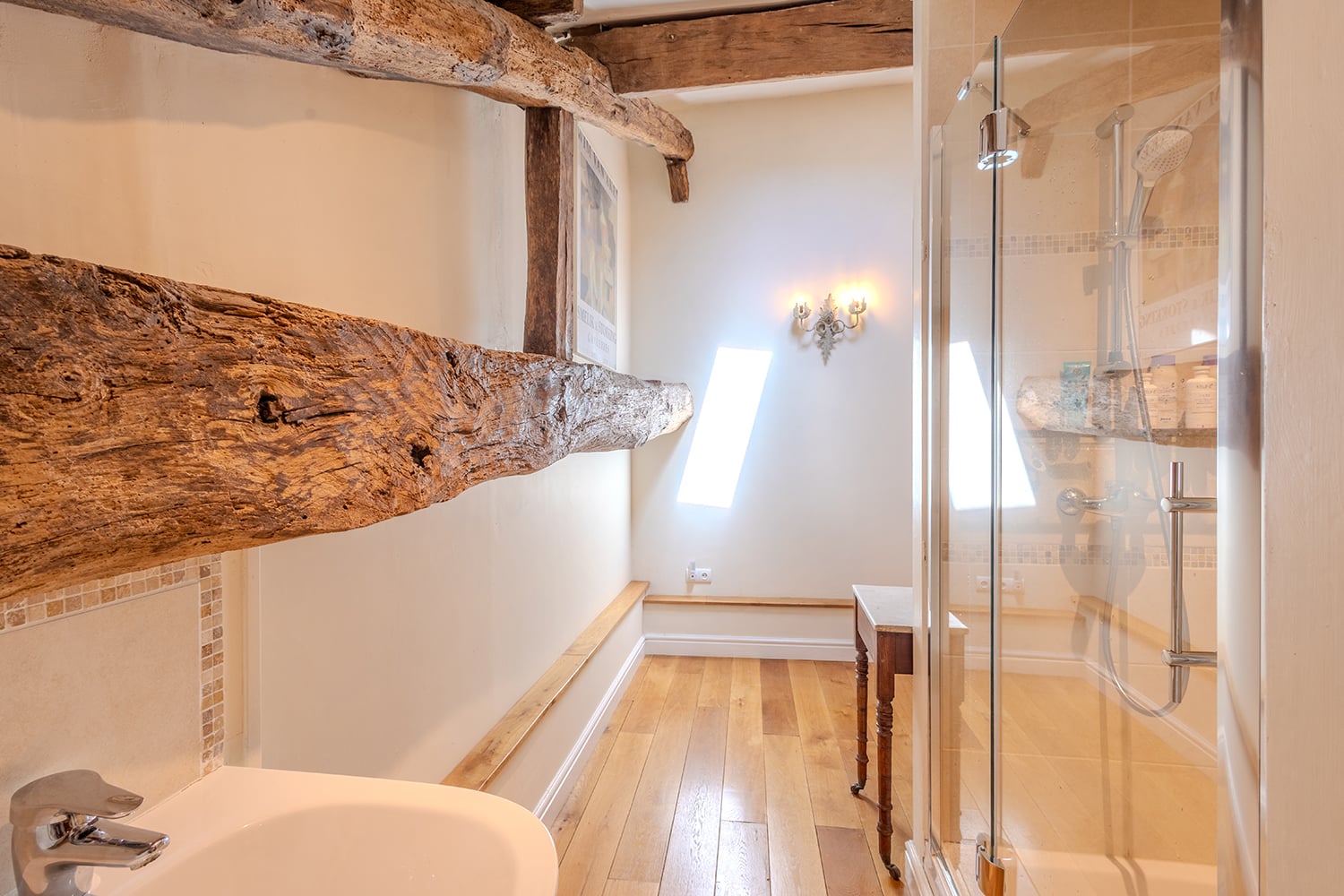 Bathroom | Holiday home in Juillac