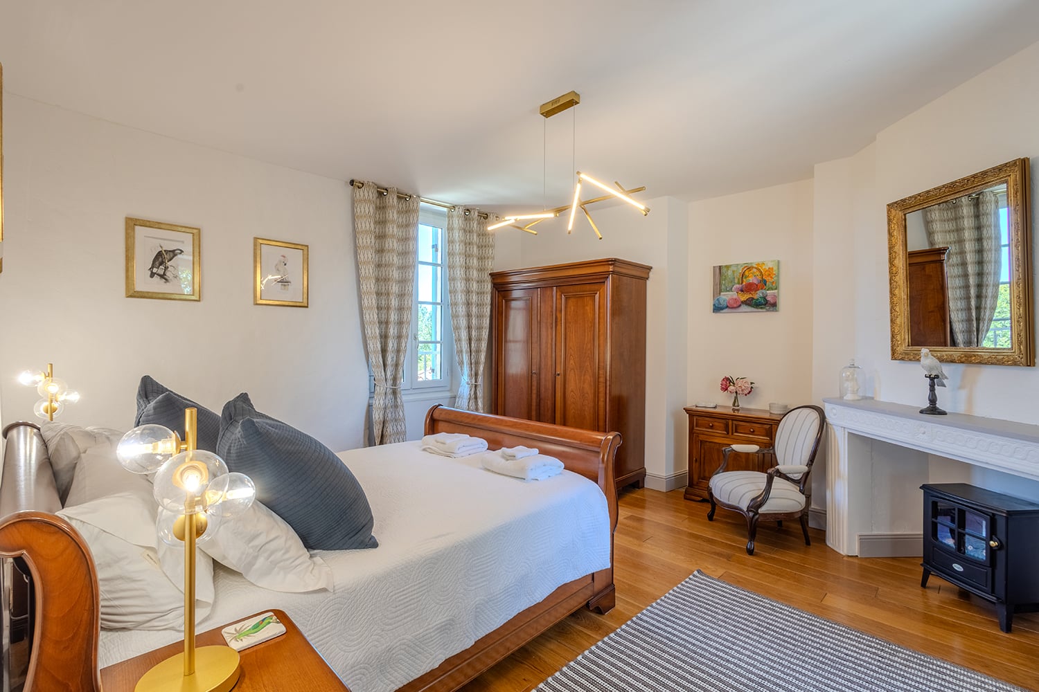 Bedroom | Holiday home in Juillac