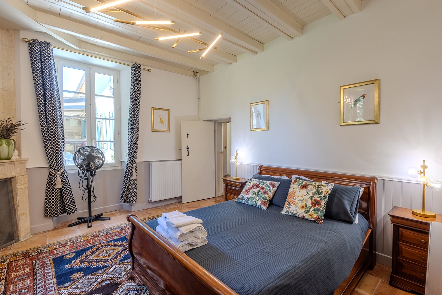 Bedroom | Holiday home in Juillac