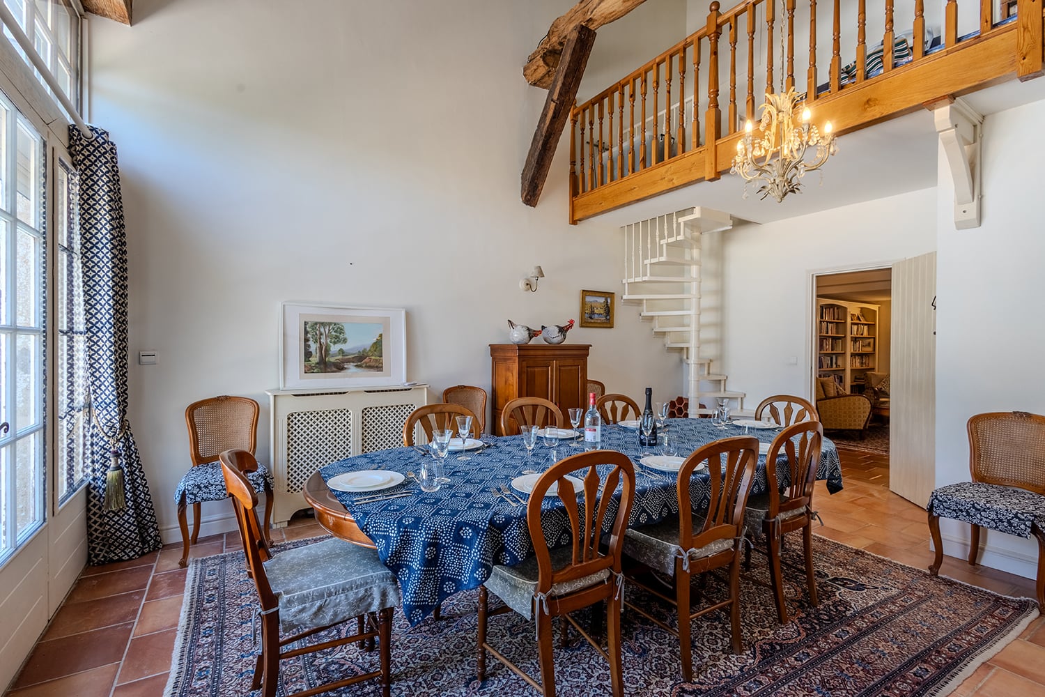Dining room | Holiday home in Juillac
