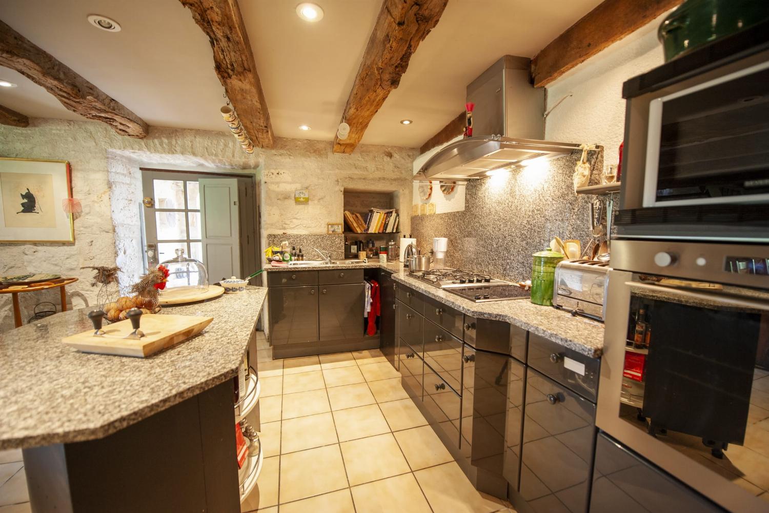 Kitchen | Holiday home in Lot