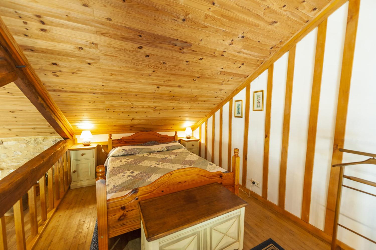 Bedroom | Holiday home in Lot