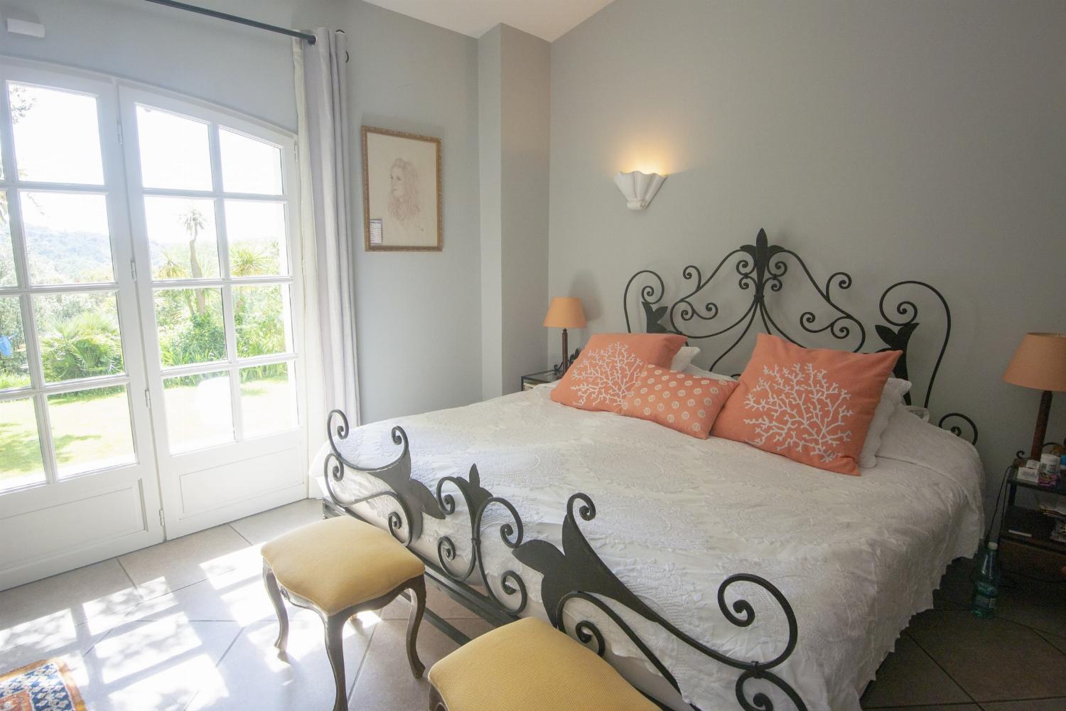 Bedroom | Holiday villa in Provence