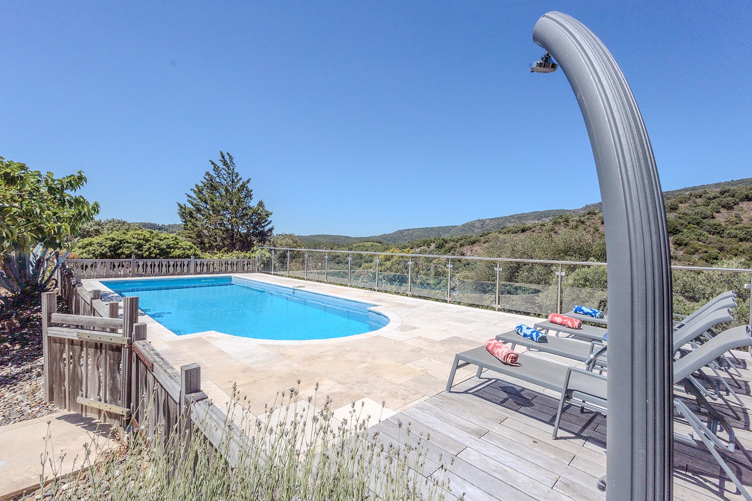 Private pool with pool shower Private pool with pool shower