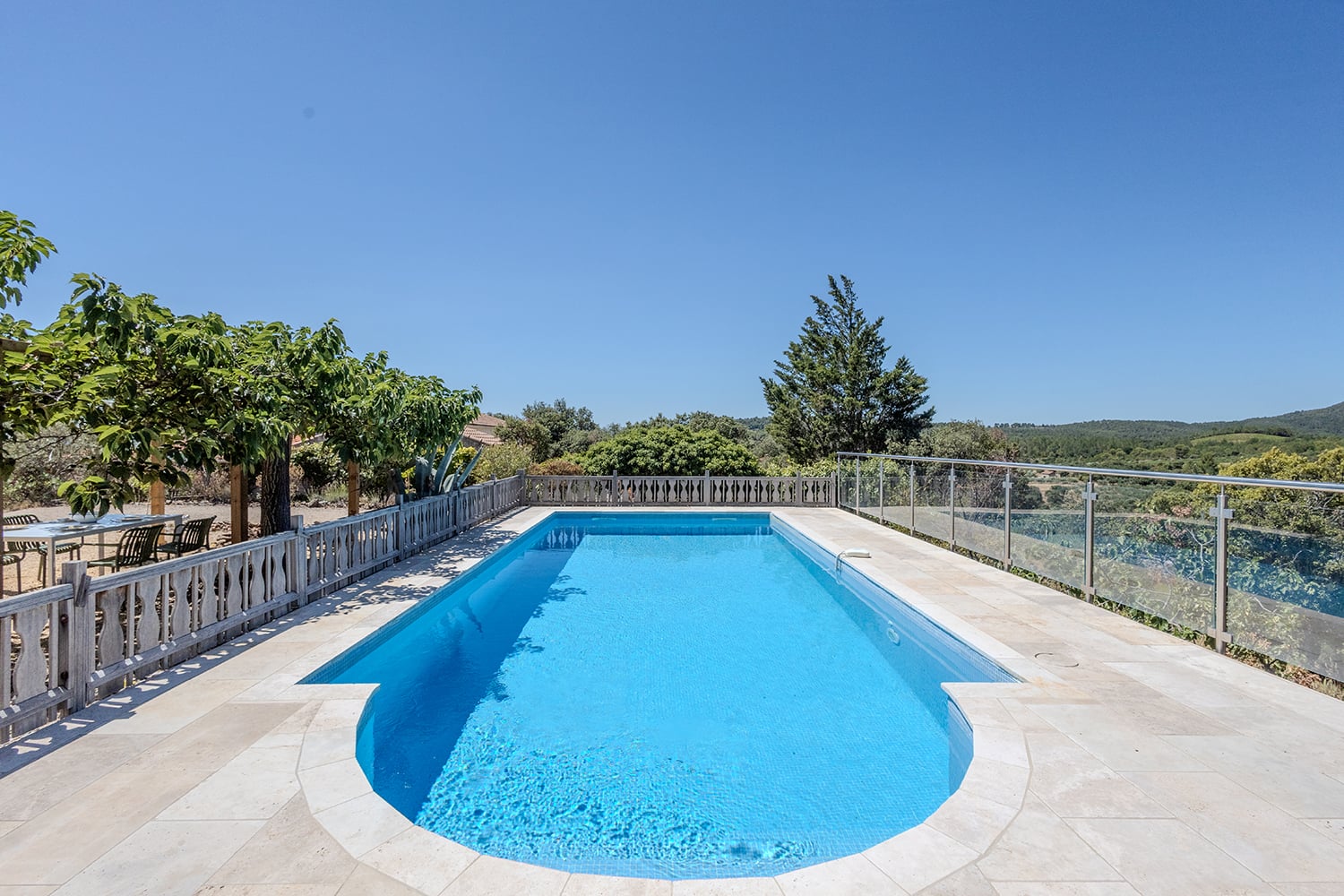 Private pool Private pool