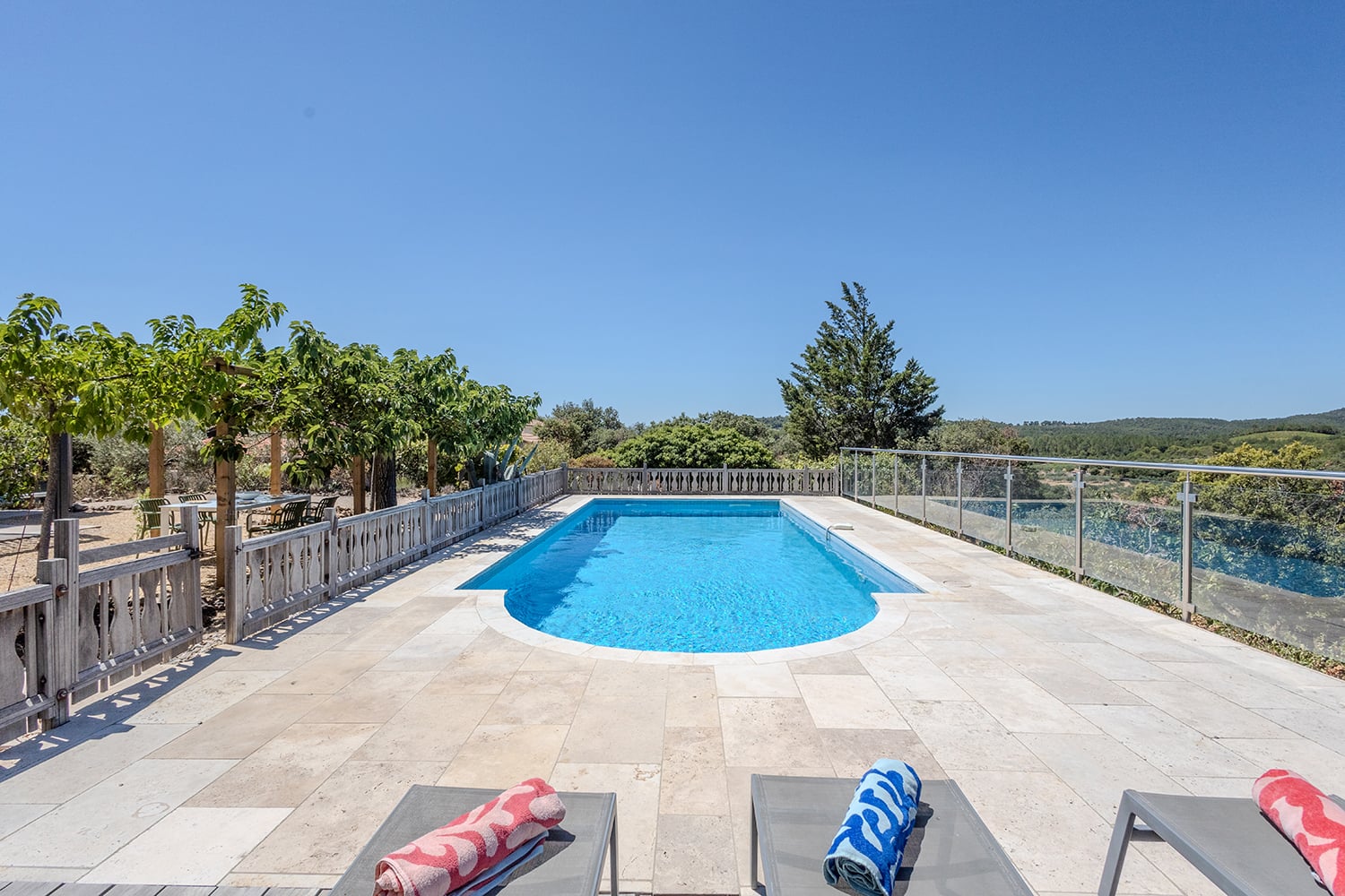 Private pool Private pool