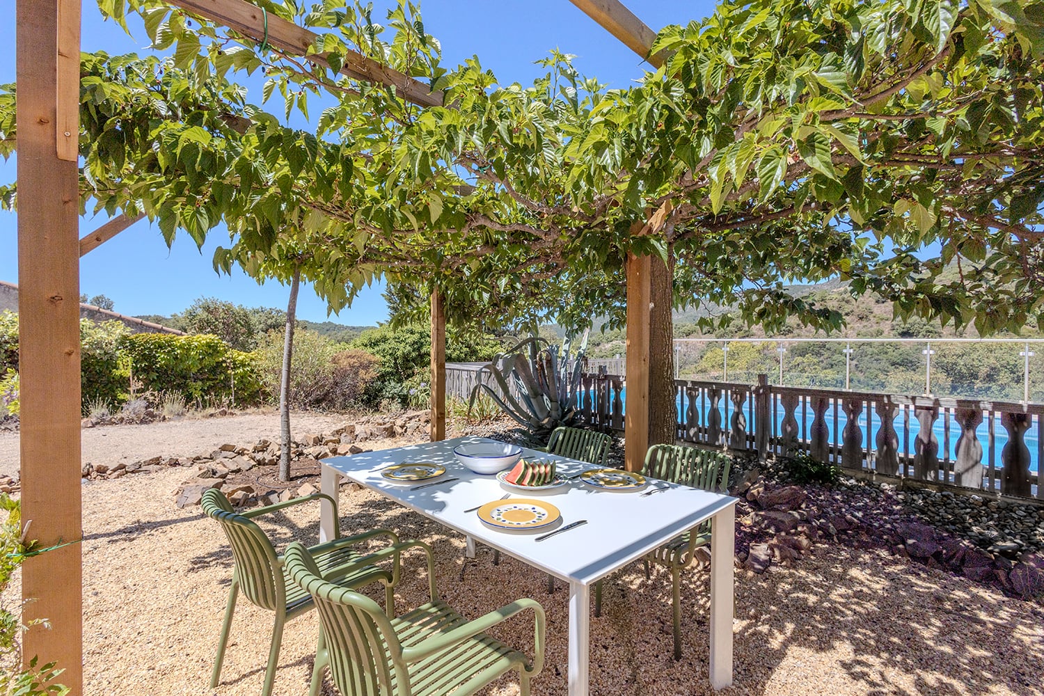 Shaded dining terrace Shaded dining terrace