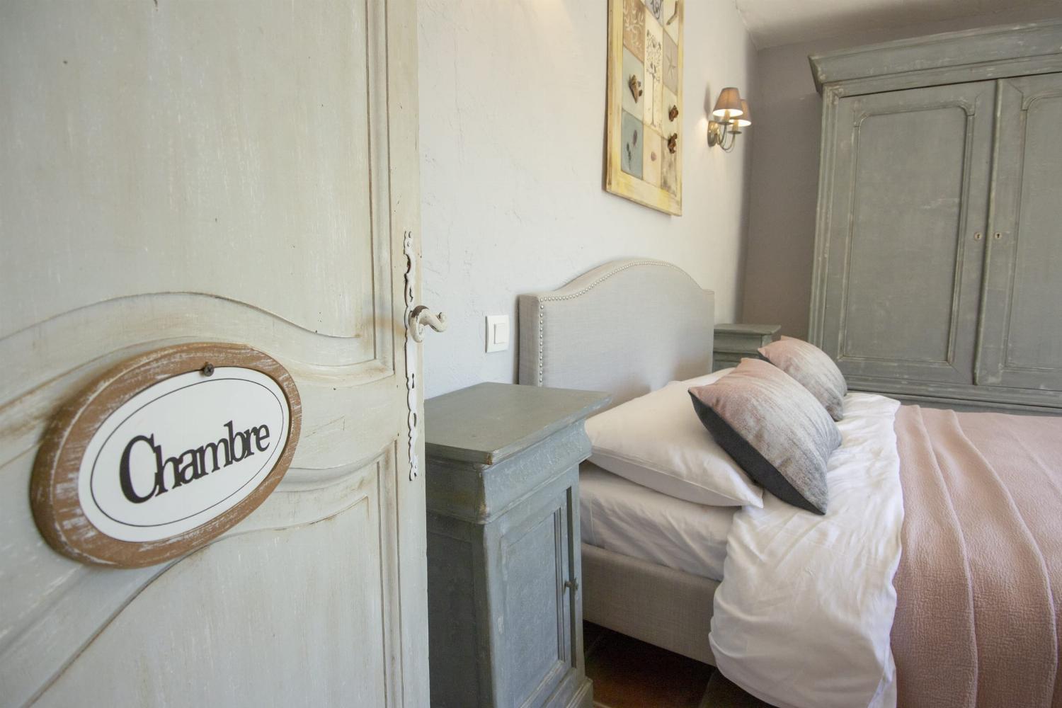 Bedroom | Holiday home in Provence