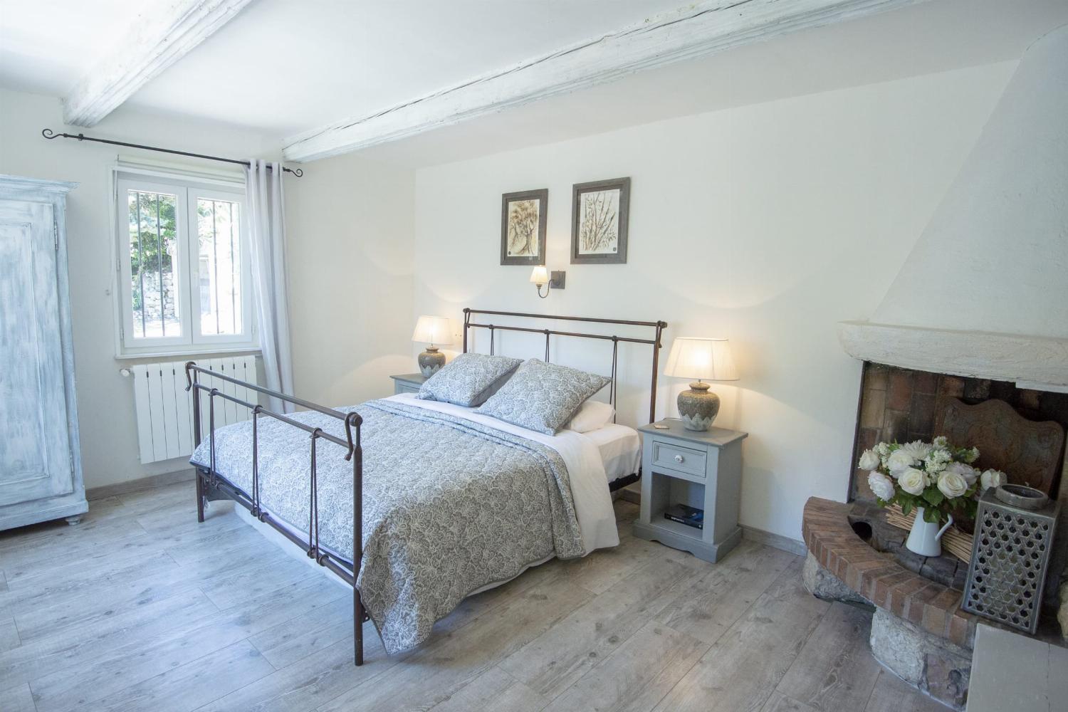 Bedroom | Holiday home in Provence