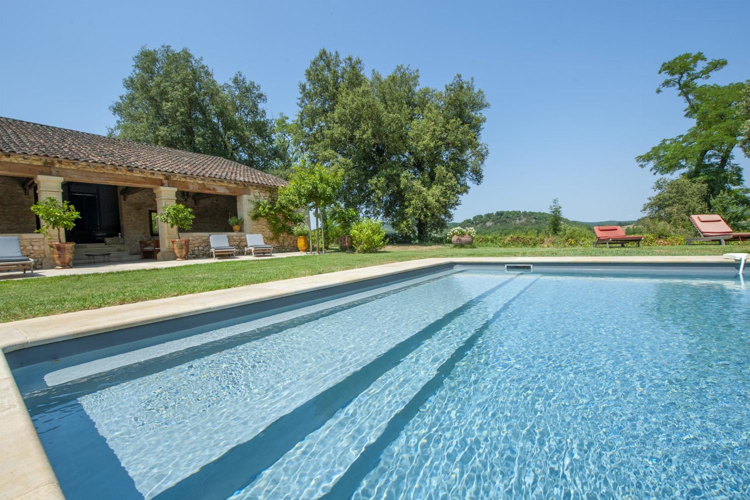 Private pool