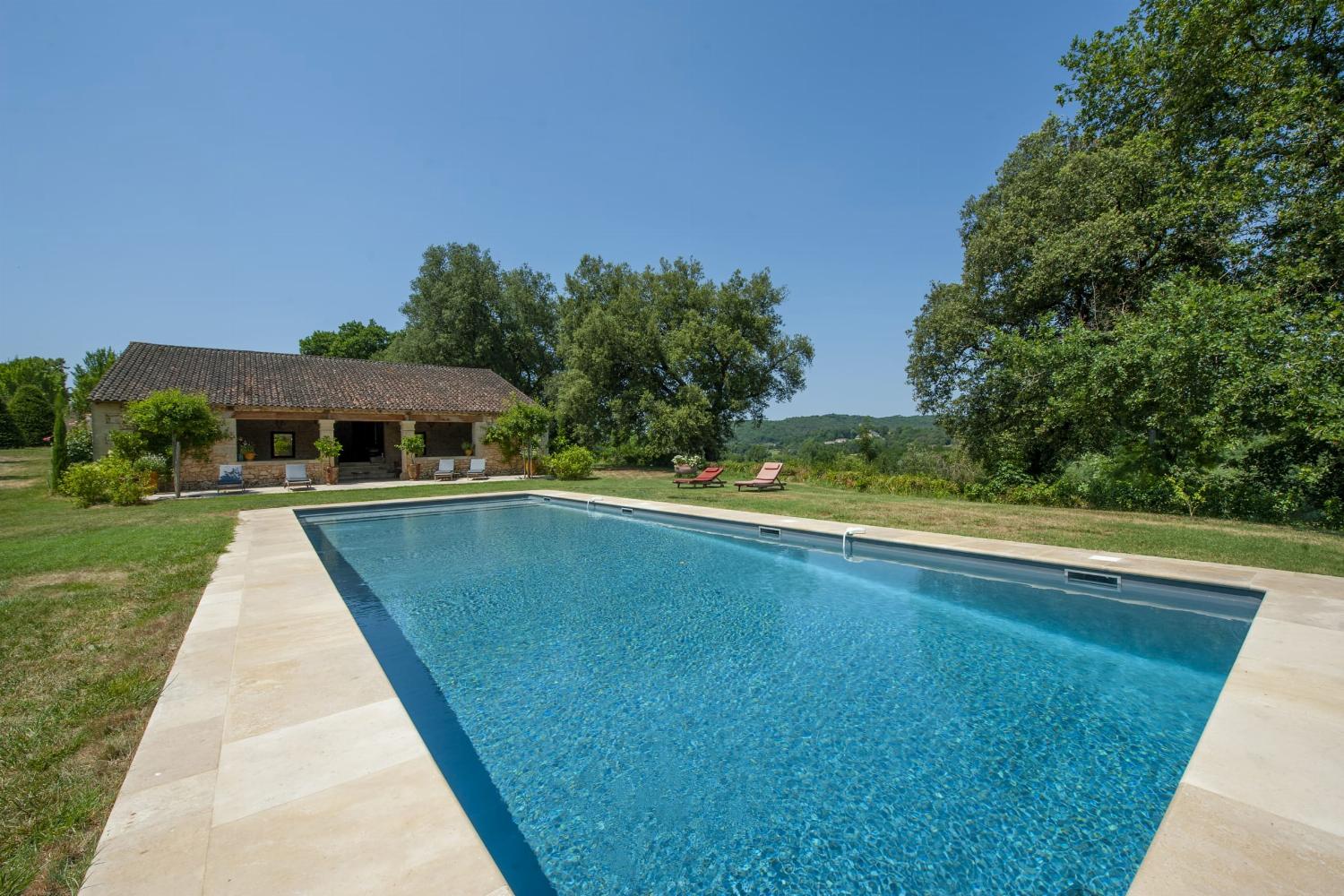 Private pool