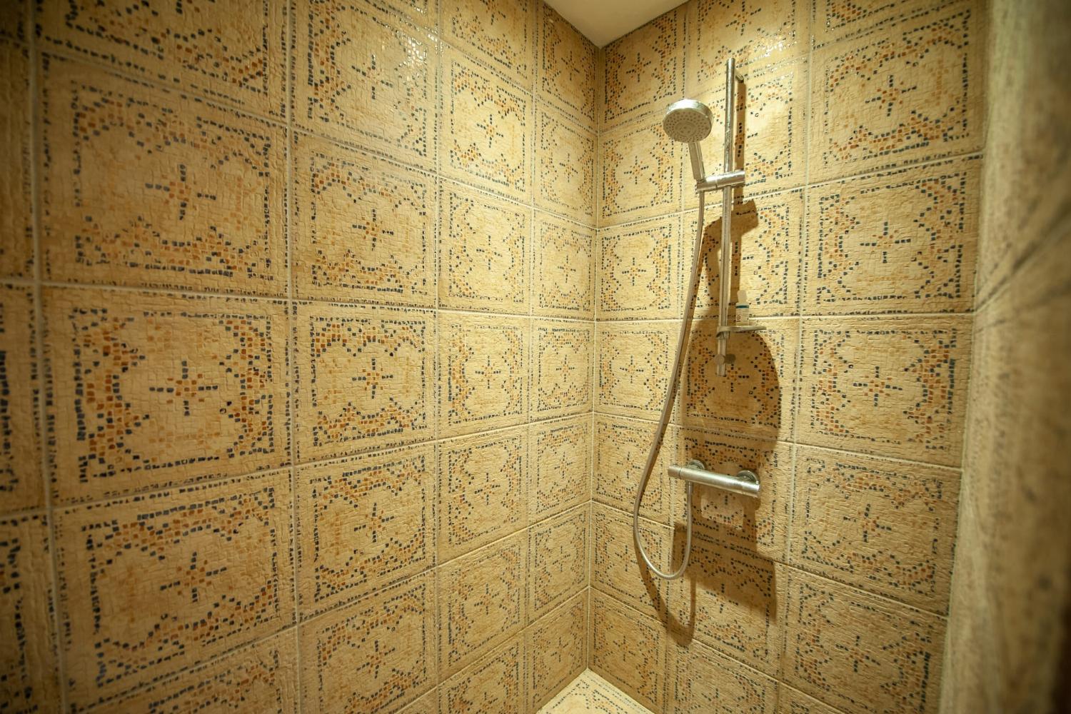 Bathroom | Holiday home in Dordogne