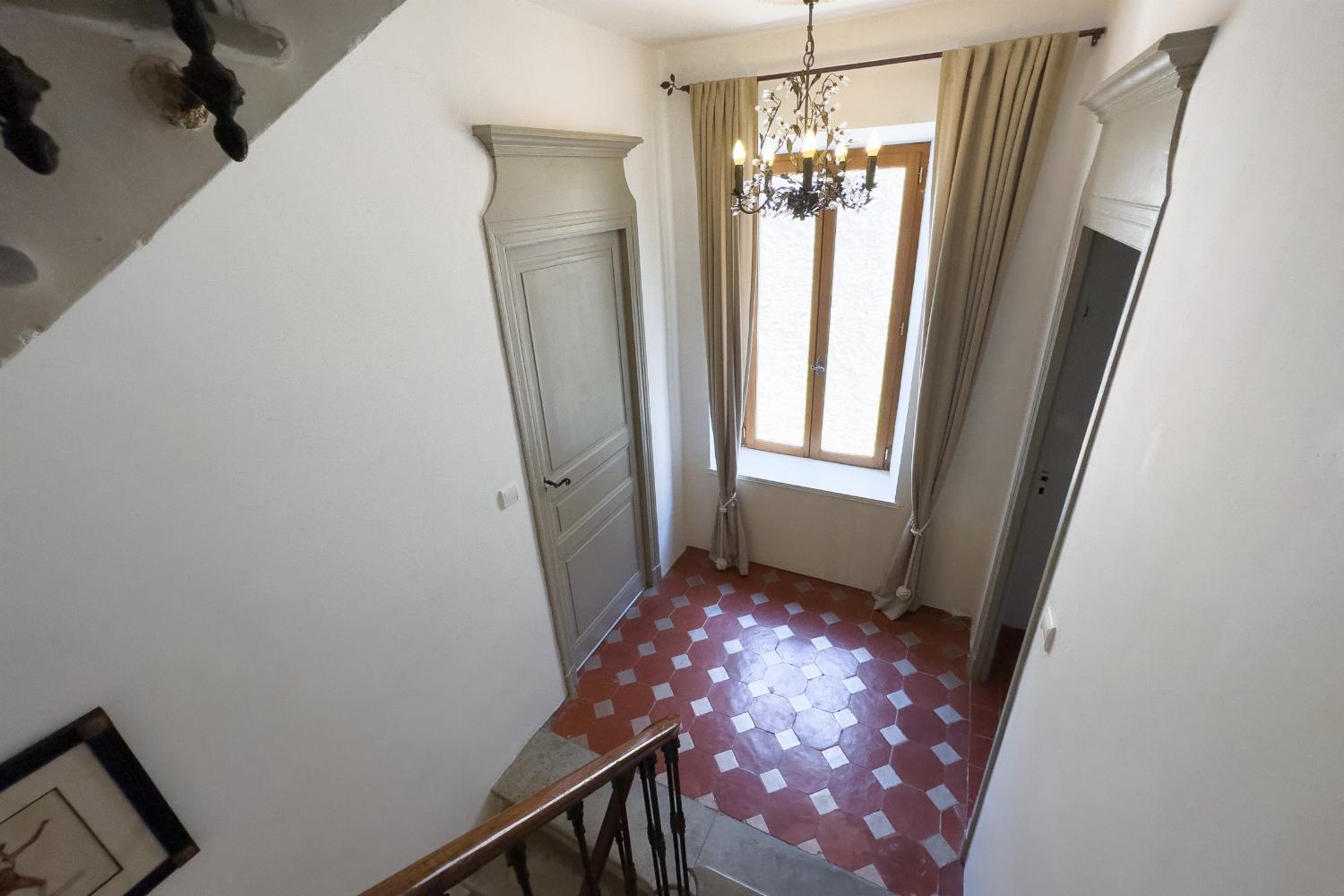 1st floor hallway | Holiday home in the South of France