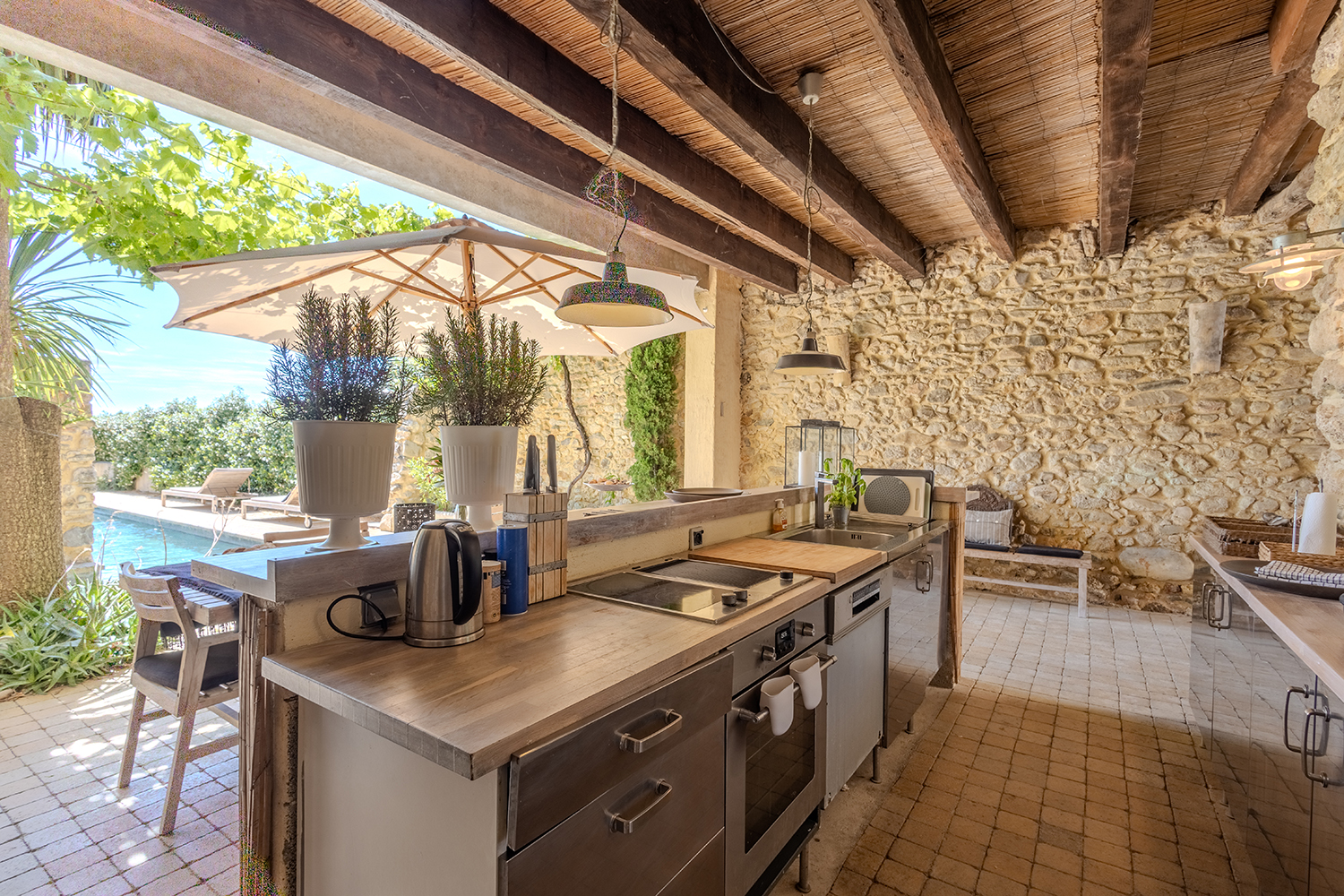 Summer kitchen | Holiday home in Magalas Summer kitchen | Holiday home in Magalas