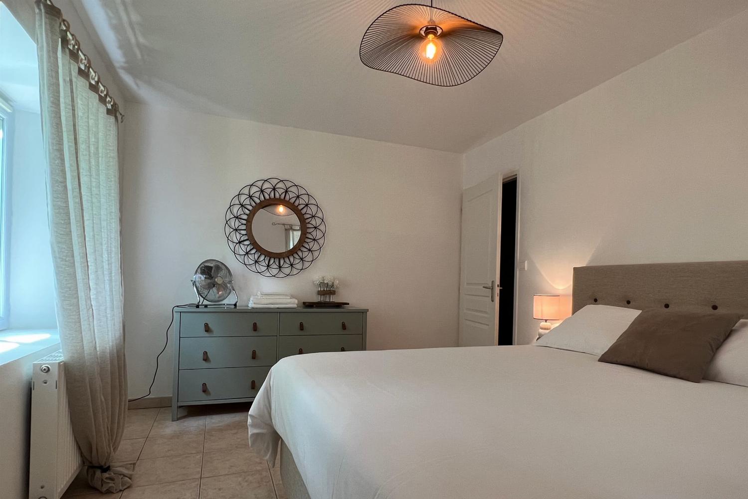Bedroom | Holiday home in Nouvelle-Aquitaine