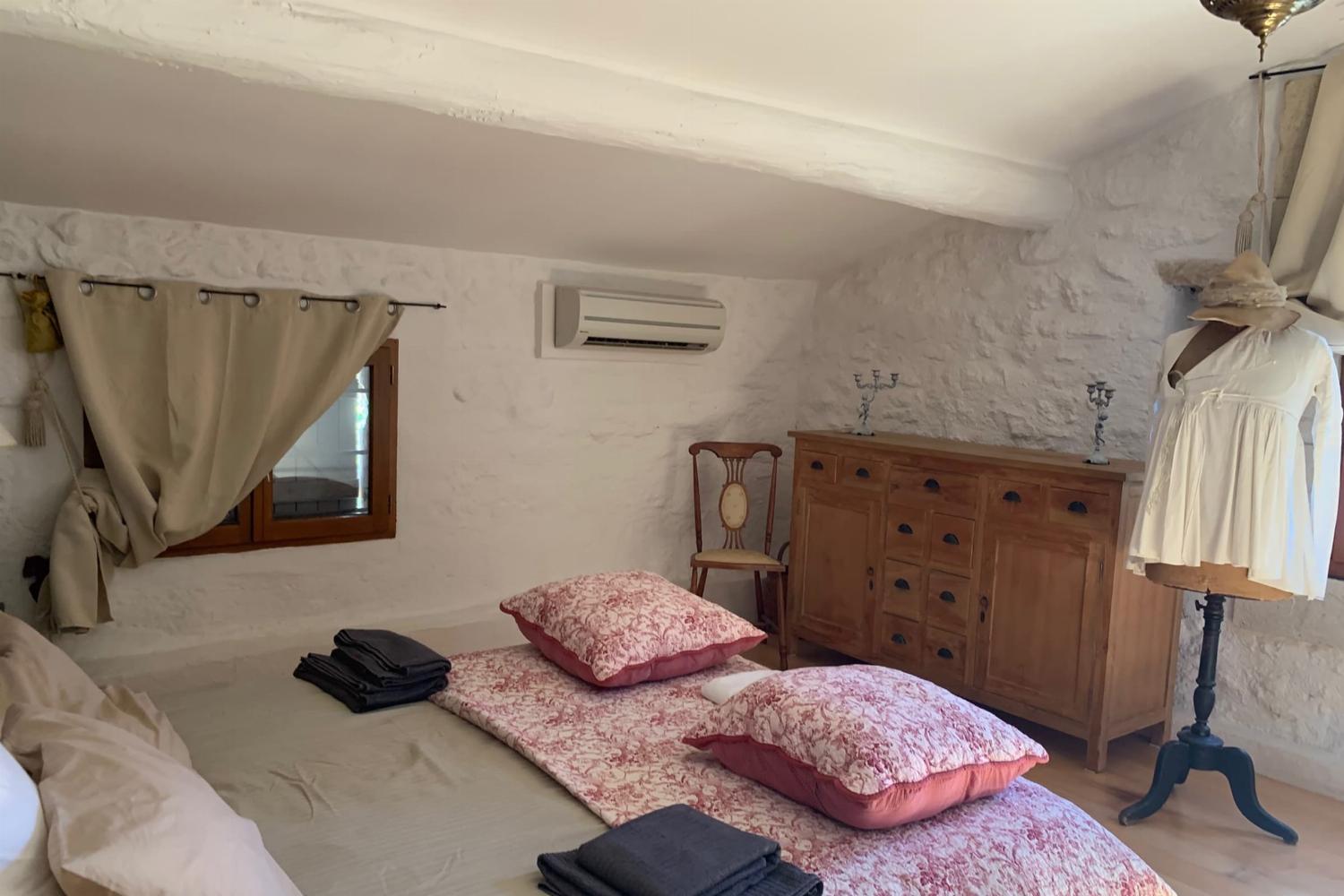 Bedroom | Holiday home in South of France
