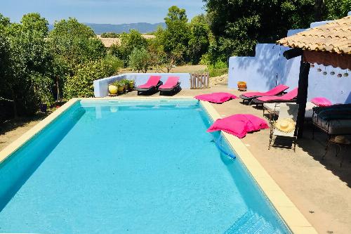 Private pool