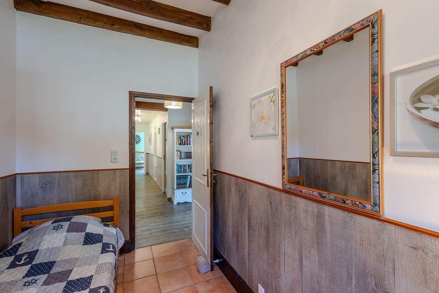 Bedroom | Holiday accommodation in Nouvelle-Aquitaine