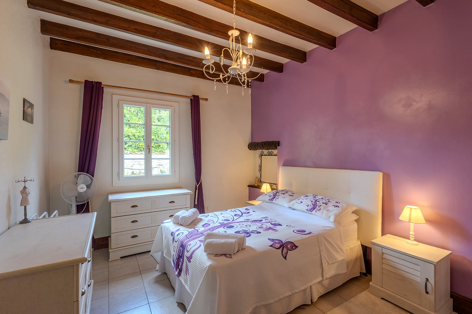 Bedroom | Holiday accommodation in Nouvelle-Aquitaine