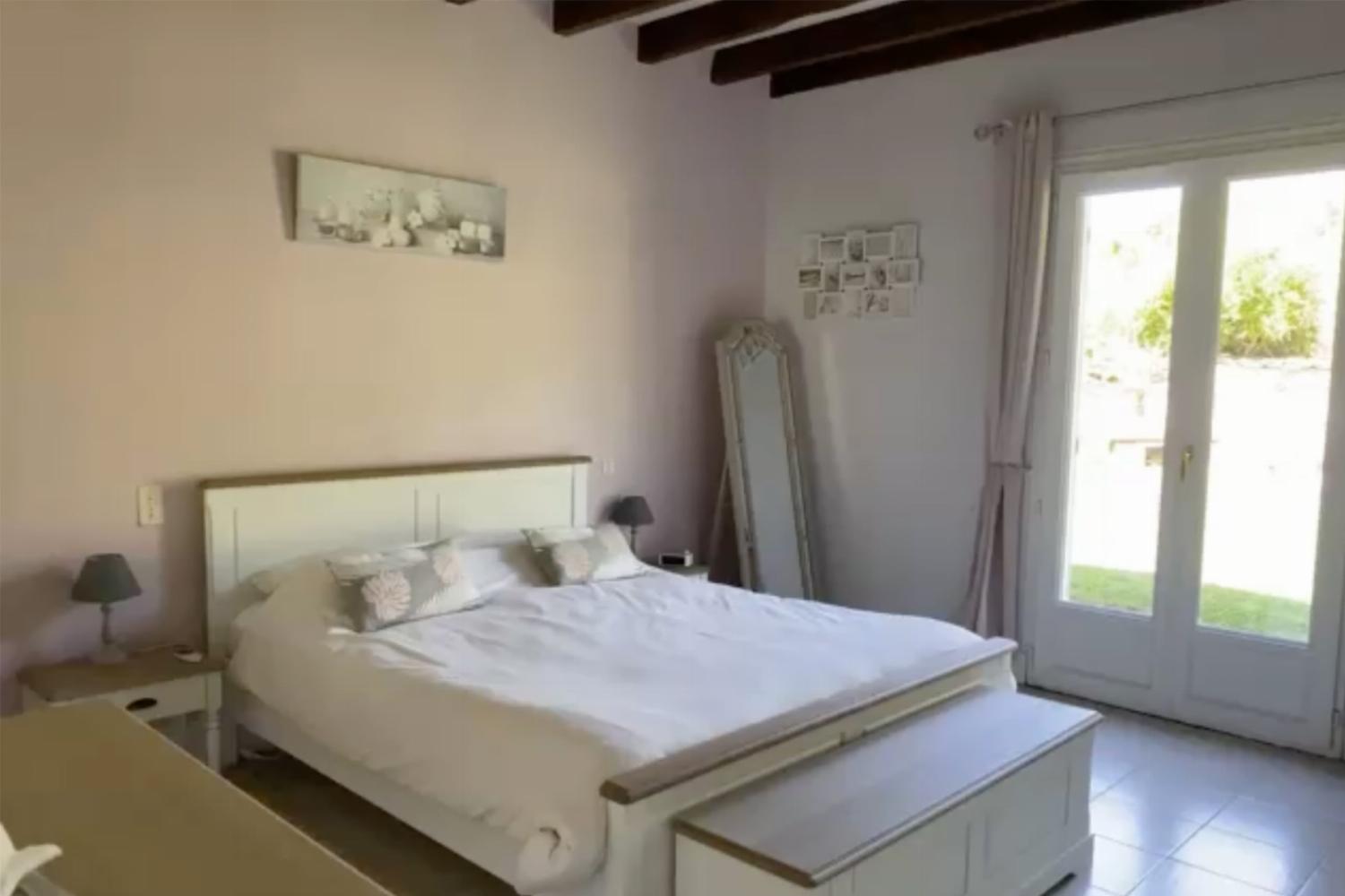 Bedroom | Holiday accommodation in South West France