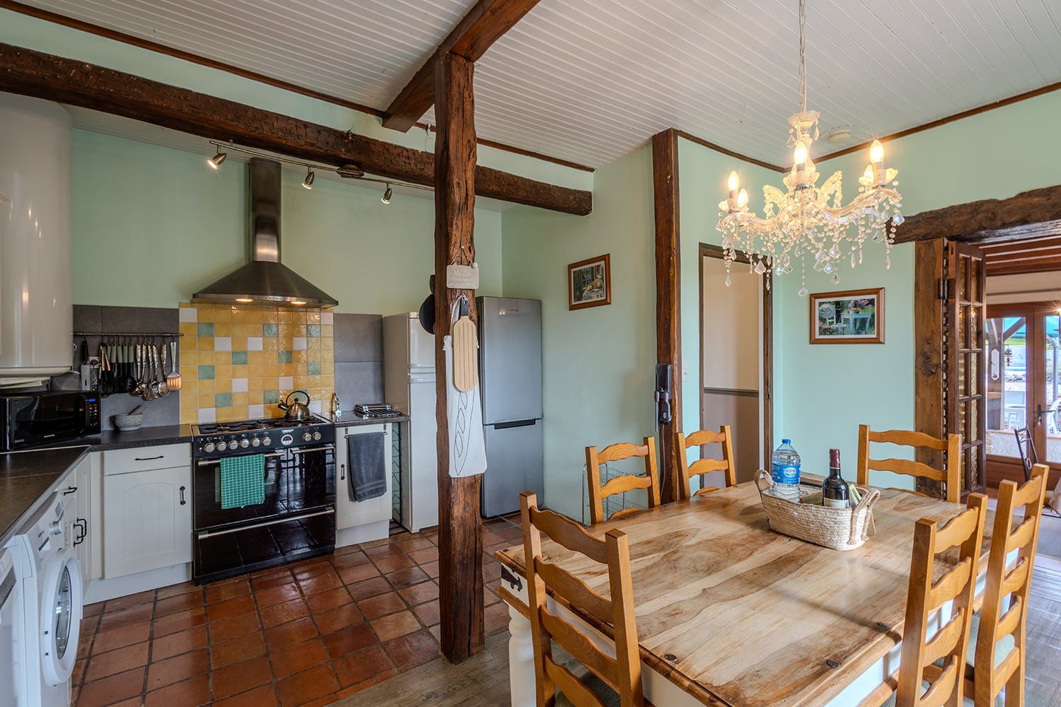 Kitchen | Holiday accommodation in Nouvelle-Aquitaine