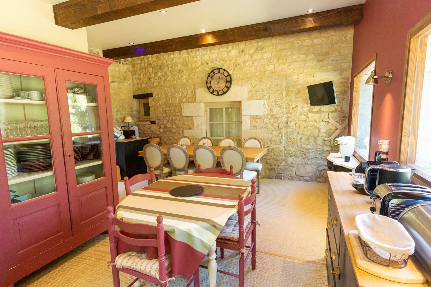 Dining room | Holiday home in Loire