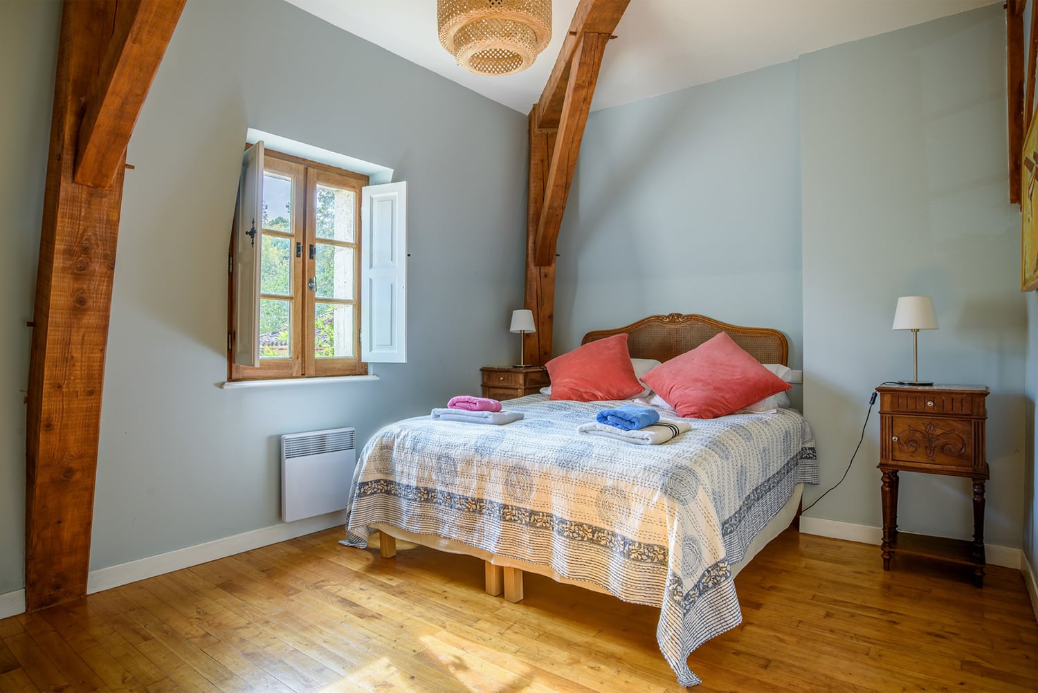 Bedroom | Holiday home in Bourdeilles