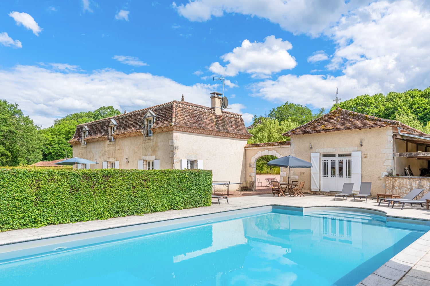 Private pool