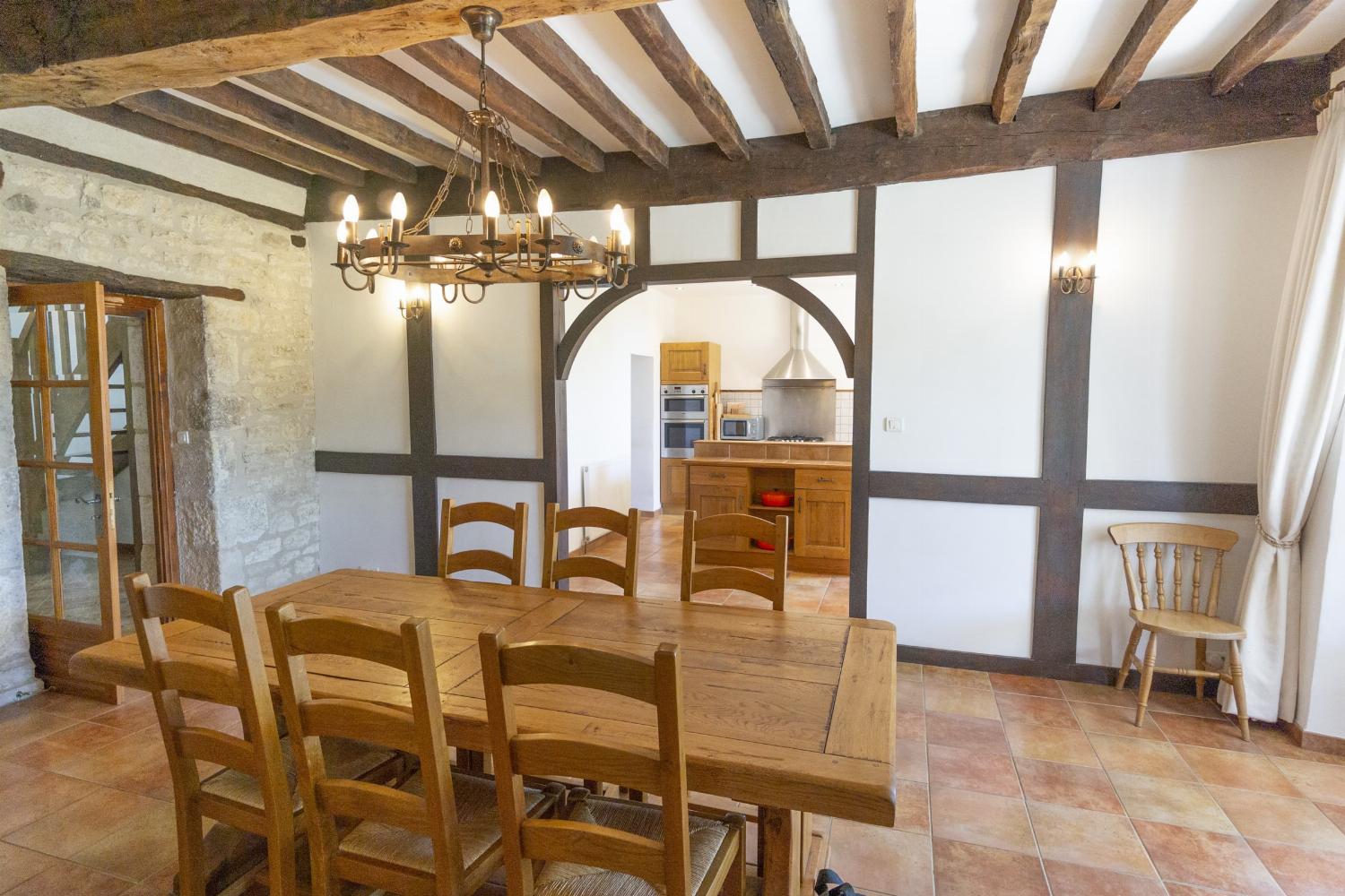 Dining room | Holiday home in Monflanquin
