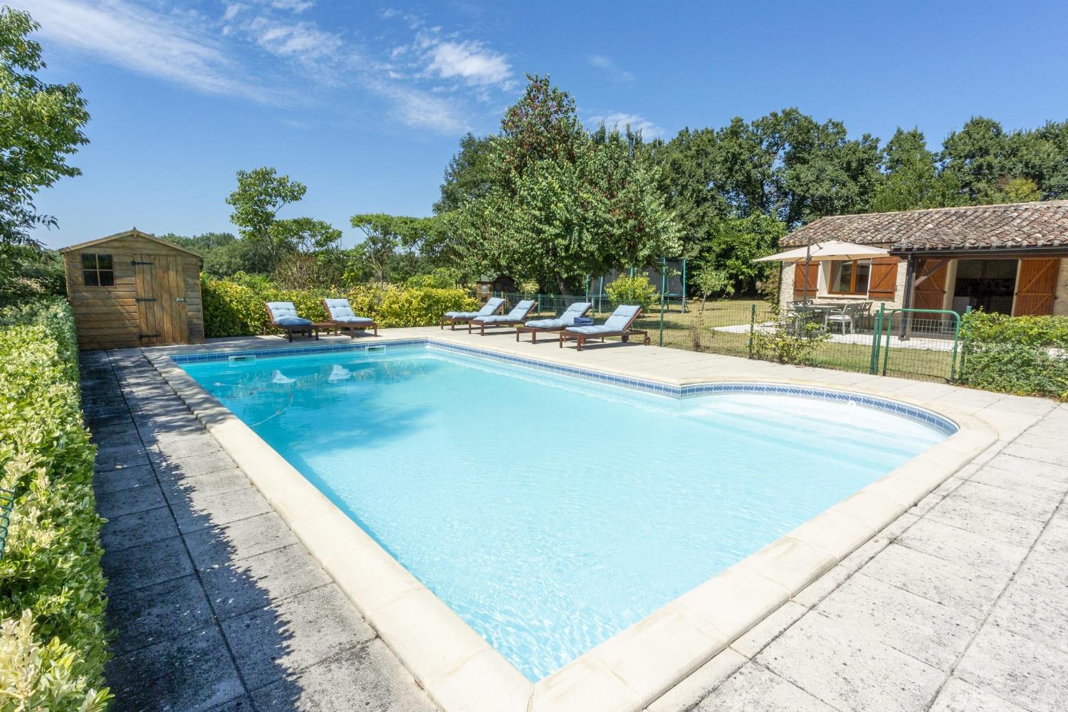 Private pool