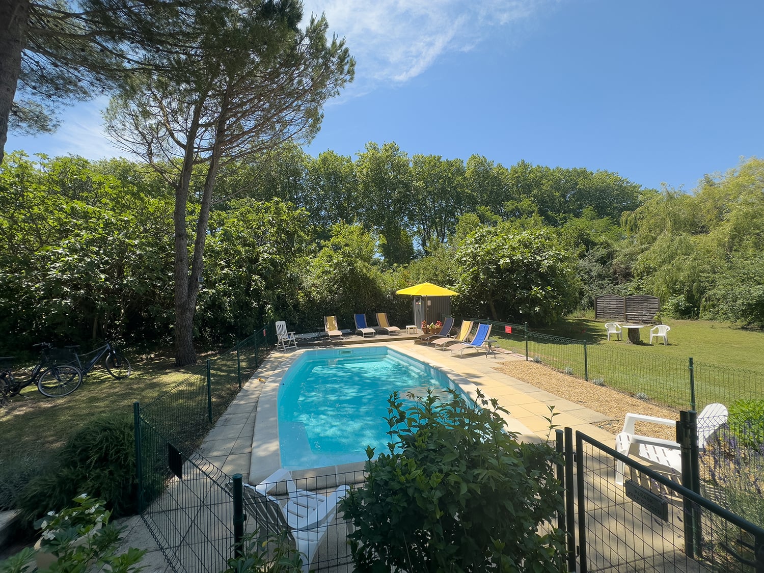 Private pool