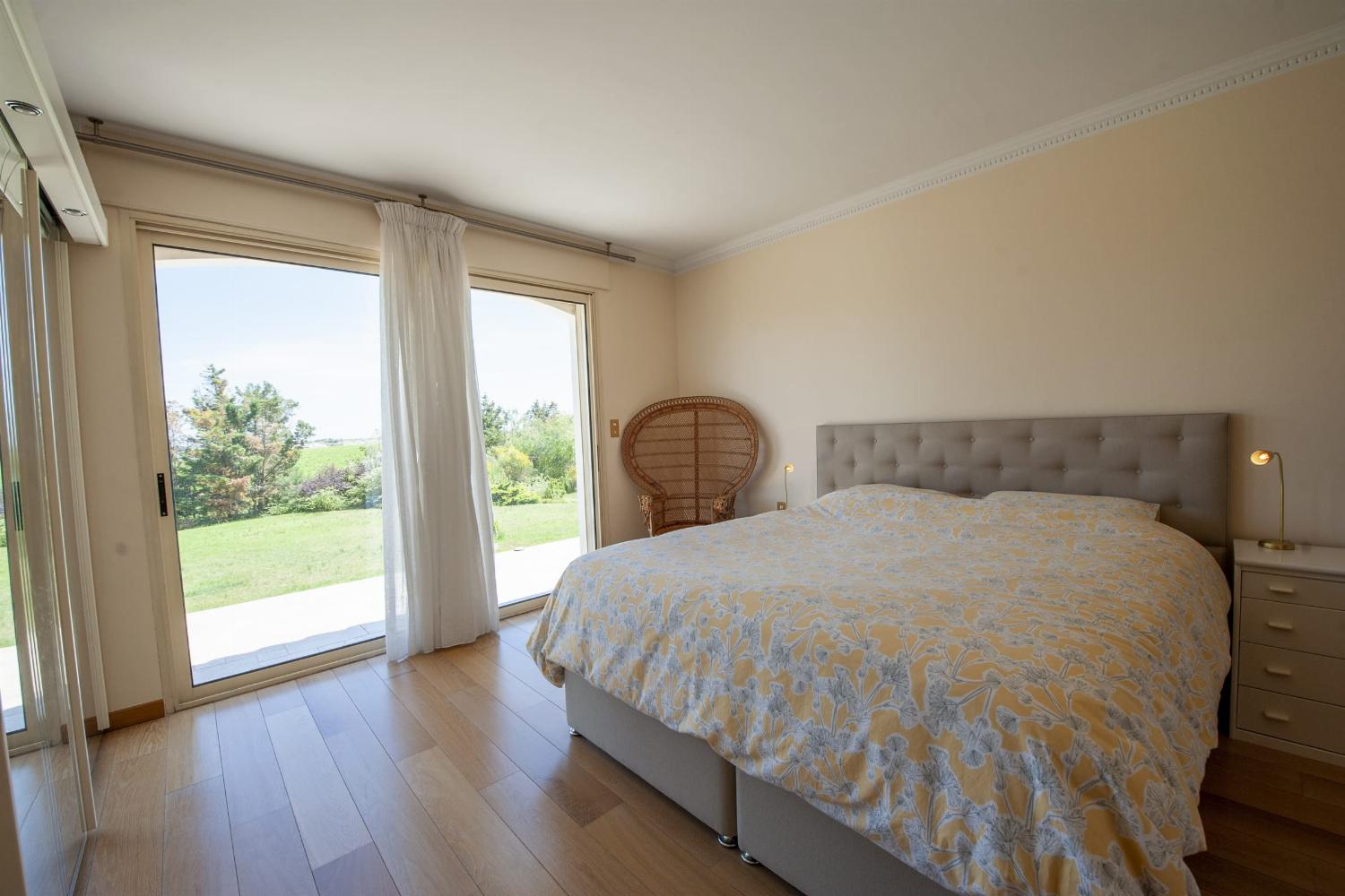 Bedroom | Holiday villa in the South of France