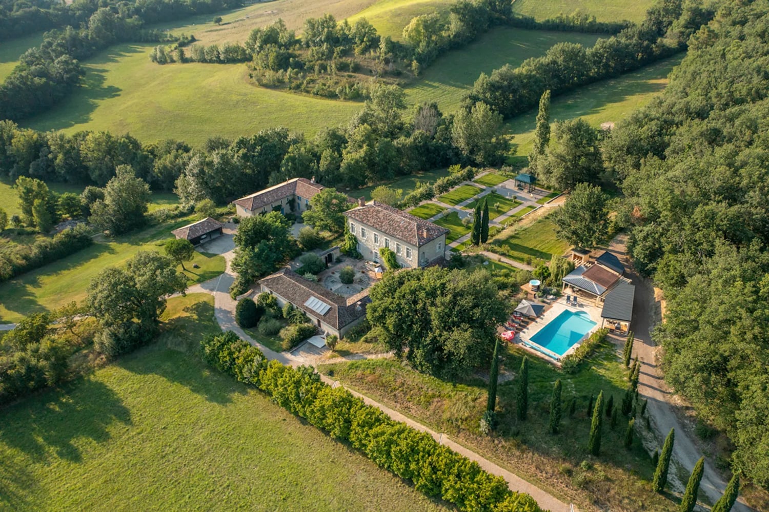 Holiday home in Damiatte with private pool Holiday home in Damiatte with private pool