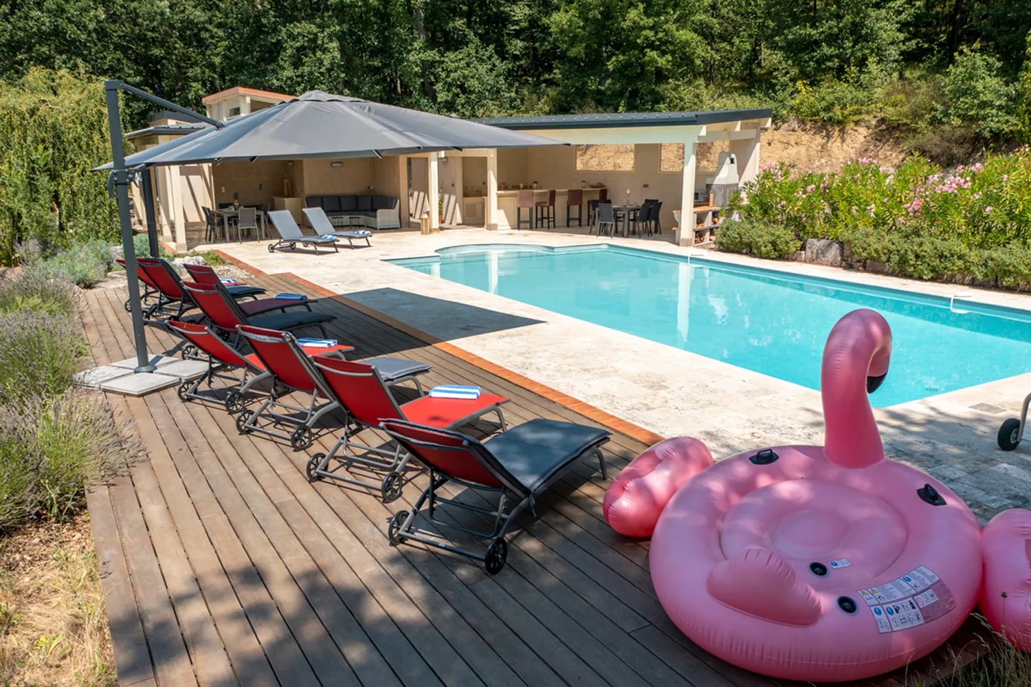 Private pool Private pool