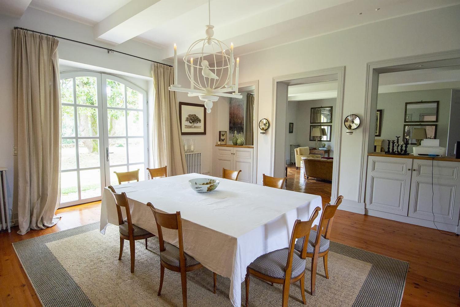 Dining room | Holiday home in Dordogne