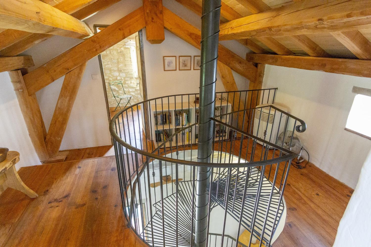 Staircase | Holiday home in Dordogne