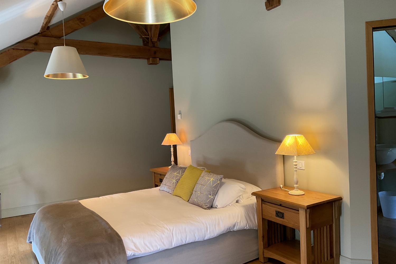 Bedroom | Rental accommodation in Nouvelle-Aquitaine