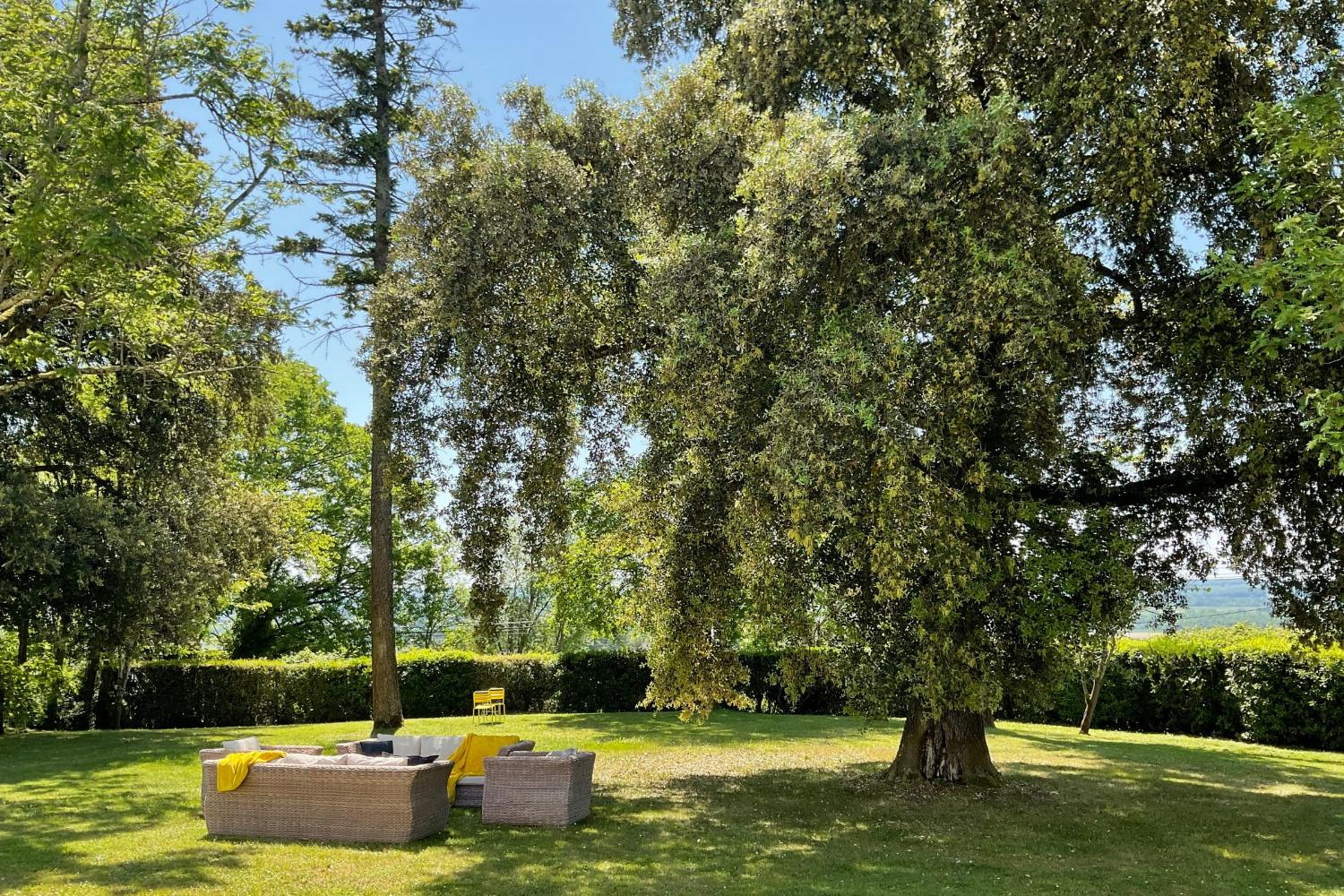 Garden | Rental accommodation in Nouvelle-Aquitaine