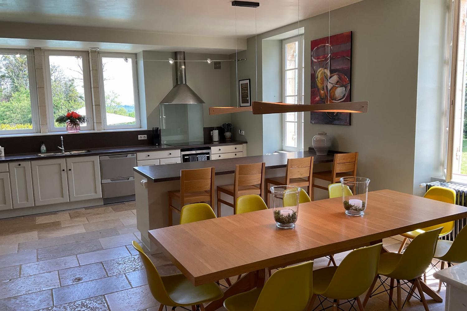 Kitchen | Rental accommodation in Nouvelle-Aquitaine