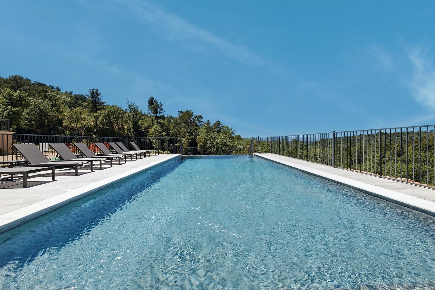 Private pool